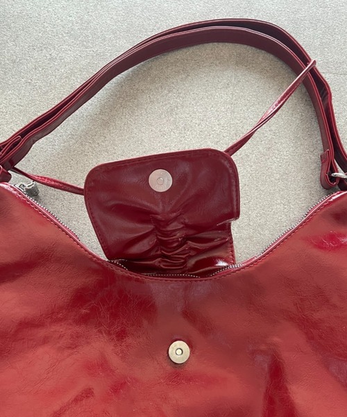 Mejoul（メジュール）の「【2WAY】ギャザーリボン リュック ショルダーレザー トートバッグ（ショルダーバッグ・レディース・シルバー/ブラック/レッド/ホワイト・F）」の13枚目の写真