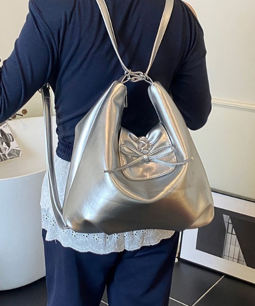 Mejoul（メジュール）の「【2WAY】ギャザーリボン リュック ショルダーレザー トートバッグ（ショルダーバッグ・レディース・シルバー/ブラック/レッド/ホワイト・F）」の20枚目の写真