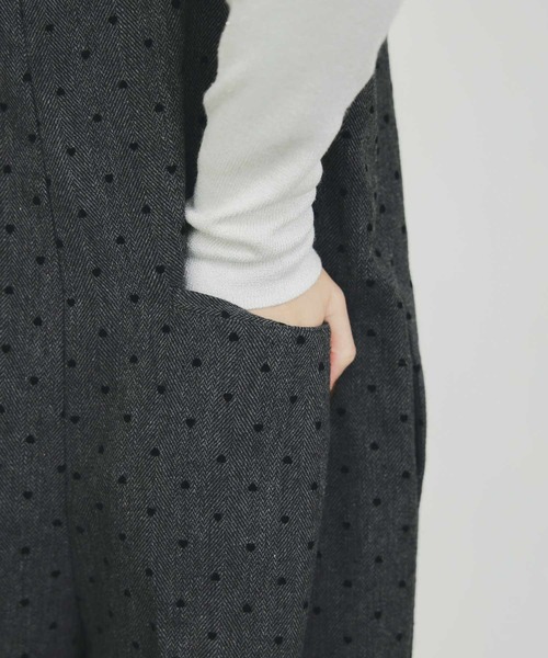 PICCIN PERLA（ピッチンペルラ）の「ハートフロッキーサロペット（サロペット/オーバーオール・レディース・チャコールグレー/ブラック・M）」の21枚目の写真