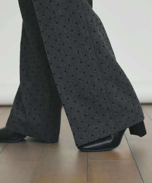 PICCIN PERLA（ピッチンペルラ）の「ハートフロッキーサロペット（サロペット/オーバーオール・レディース・チャコールグレー/ブラック・M）」の22枚目の写真