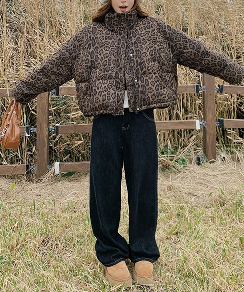 LUCPY(ラクピー)の「レオパード中綿ジャケット(その他アウター・レディース・ホワイト/ブラウン・SMALL/MEDIUM/LARGE)」の4枚目の写真