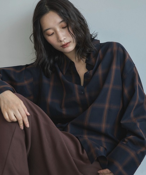 feepur(フェピュール)の「チェックオーバーシャツ(シャツ/ブラウス・レディース・オフホワイト/ネイビー・MEDIUM)」の1枚目の写真