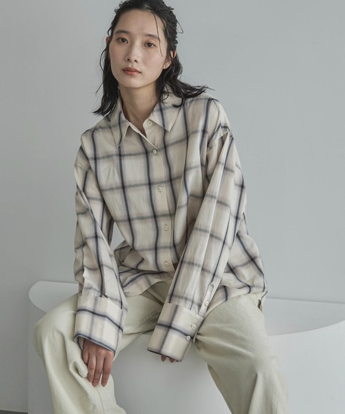 feepur(フェピュール)の「チェックオーバーシャツ(シャツ/ブラウス・レディース・オフホワイト/ネイビー・MEDIUM)」の12枚目の写真