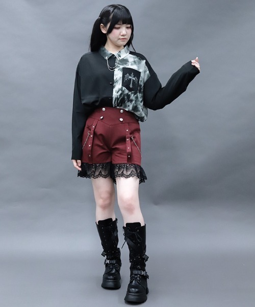 NIBBLE POISON(ニブルポイズン)の「レースフリルショートパンツ(その他パンツ・レディース・ブラック/ワイン/ネイビー・MEDIUM)」の12枚目の写真