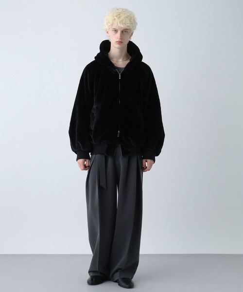 HARE（ハレ）の「リバーシブルファーフードブルゾン(HARE)（ブルゾン・メンズ・グレー/ブラック・SMALL/MEDIUM）」の4枚目の写真