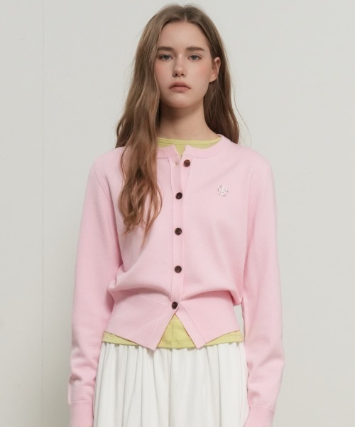 【GENERAL IDEA】ロゴ入りラウンドネック長袖カーディガン / ESSENTIAL CREW NECK CARDIGAN(カーディガン/ボレロ)|GENERAL IDEA(ジェネラルアイデア)