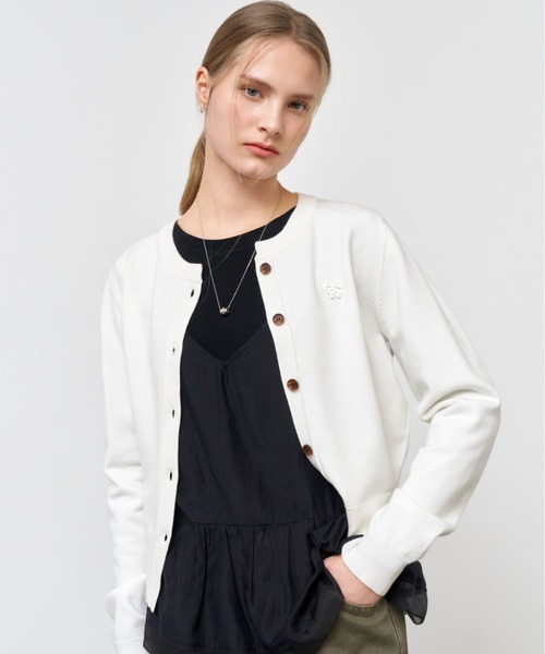 GENERAL IDEA（ジェネラルアイデア）の「essential crew neck cardigan ロゴ入りラウンドネック長袖カーディガン（カーディガン/ボレロ・レディース・グレー/ブラック/パープル/ネイビー/オートミール/チャコール/レッド/キャメル/ホワイト・L/M/S/XS）」の12枚目の写真