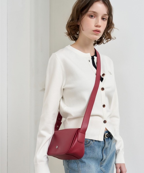 GENERAL IDEA（ジェネラルアイデア）の「essential crew neck cardigan ロゴ入りラウンドネック長袖カーディガン（カーディガン/ボレロ・レディース・グレー/ブラック/パープル/ネイビー/オートミール/チャコール/レッド/キャメル/ホワイト・L/M/S/XS）」の11枚目の写真