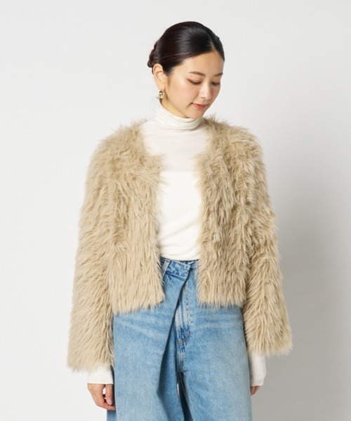 HELIOPOLE（エリオポール）の「FUR KNIT CARDIGAN（カーディガン/ボレロ・レディース・ベージュ/グレー・38）」の2枚目の写真