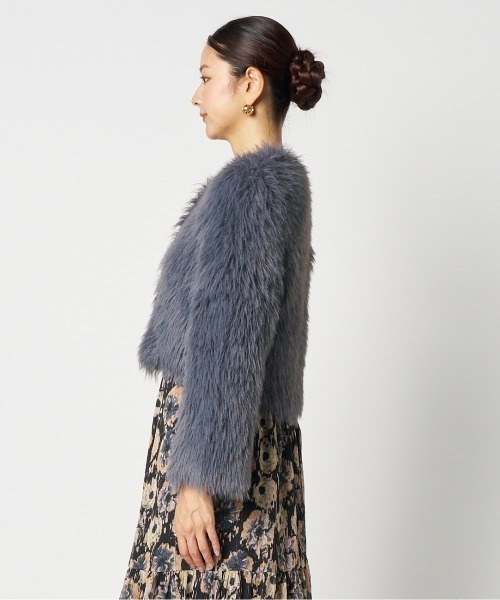 HELIOPOLE（エリオポール）の「FUR KNIT CARDIGAN（カーディガン/ボレロ・レディース・ベージュ/グレー・38）」の12枚目の写真