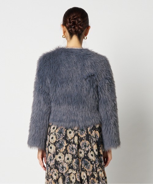 HELIOPOLE（エリオポール）の「FUR KNIT CARDIGAN（カーディガン/ボレロ・レディース・ベージュ/グレー・38）」の13枚目の写真