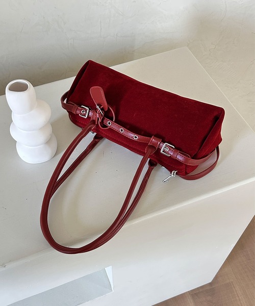 HOOK(フック)の「HOOK for girls ベルトデザイン レザールックバッグ 細長シルエット トレンドショルダー(ハンドバッグ・レディース・チョコ/ブラック/ワインレッド/ブラウン・FREE)」の18枚目の写真