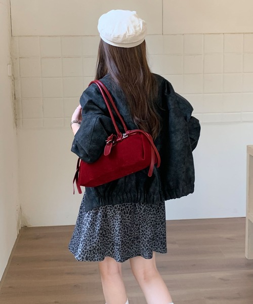 HOOK(フック)の「HOOK for girls ベルトデザイン レザールックバッグ 細長シルエット トレンドショルダー(ハンドバッグ・レディース・チョコ/ブラック/ワインレッド/ブラウン・FREE)」の11枚目の写真