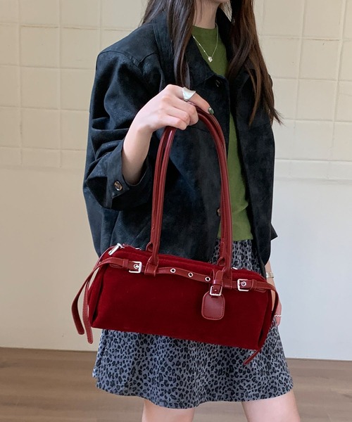 HOOK(フック)の「HOOK for girls ベルトデザイン レザールックバッグ 細長シルエット トレンドショルダー(ハンドバッグ・レディース・チョコ/ブラック/ワインレッド/ブラウン・FREE)」の14枚目の写真