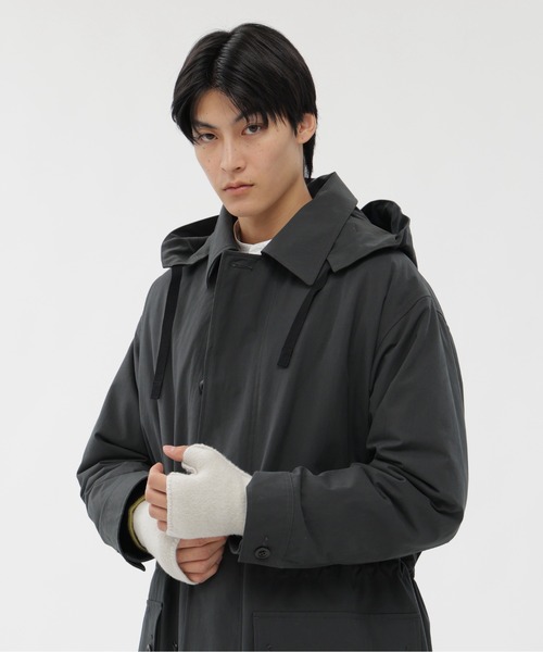 MHL.（エムエイチエル）の「FELTED DRY WOOL（手袋・レディース・ダークブラウン/オフホワイト/オレンジ・FREE）」の8枚目の写真