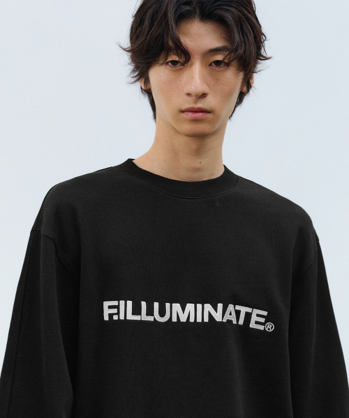 F.ILLUMINATE（フィルミネイト）の「シグニチャーアセンティックロゴスウェットシャツ-ブラック（スウェット・レディース・その他・SMALL/MEDIUM/LARGE）」の3枚目の写真