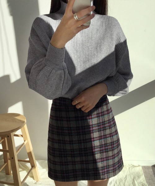 Miniministore(ミニミニストア)の「韓国風リブニットトップスハイネックニット(ニット/セーター・レディース・テラコッタ/グレー/マスタード/ダークベージュ/ベージュ/ホワイト/ピンク/ブラック・FREE)」の14枚目の写真