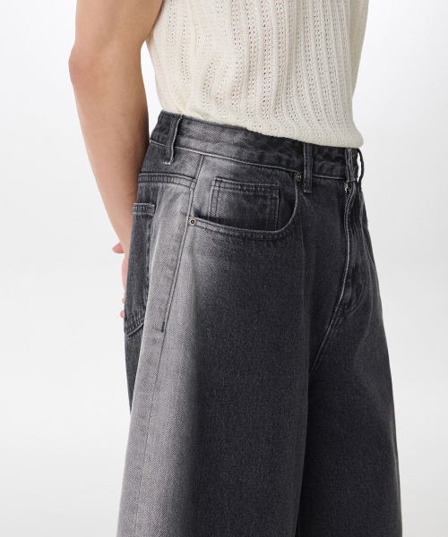 MUSINSA STANDARD（ムシンサスタンダード）の「サイドブラシロングバミューダデニムパンツ[ブラック]（デニムパンツ・メンズ・その他・38/36/34/32/30/31/33/26/27/28/29）」の5枚目の写真