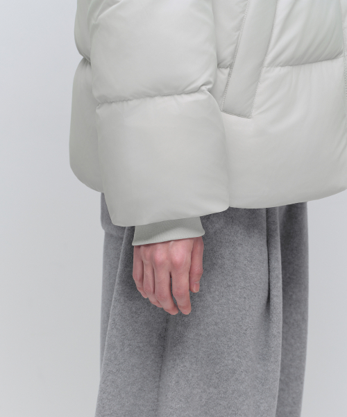 MUSINSA STANDARD（ムシンサスタンダード）の「ダウンパファーショートパッド入りジャケット[ダスティクリーム]（ダウンジャケット/コート・メンズ・その他・SMALL/MEDIUM/LARGE/X-LARGE/XX-LARGE）」の8枚目の写真