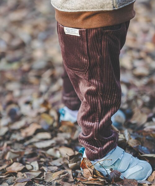 BREEZE（ブリーズ）の「【あったか】ふわとろスキニーパンツ_ジュニア対応（その他パンツ・キッズ・ブラック/カーキ/サックスブルー/イエロー/ブラウン/ピンク・80/90/100/110/120/130/140）」の11枚目の写真