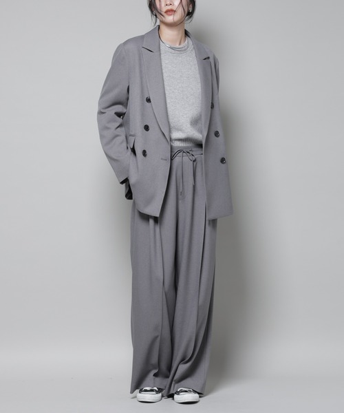 NANO universe（ナノユニバース）の「ストレッチサージピンタックイージーワイドパンツ(セットアップ可)（スラックス・レディース・グレー/ベージュ/ブラック・S/M）」の3枚目の写真