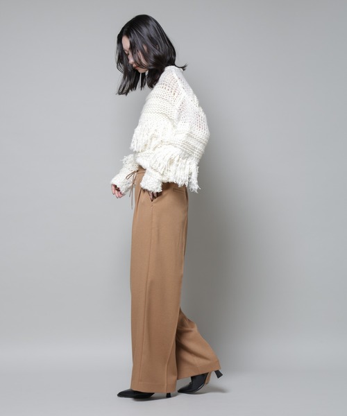 NANO universe（ナノユニバース）の「ストレッチサージピンタックイージーワイドパンツ(セットアップ可)（スラックス・レディース・グレー/ベージュ/ブラック・S/M）」の9枚目の写真