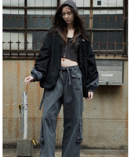 Glanny（グランニー）の「スタッズフーディー（パーカー・レディース・ベージュ/チャコールグレー・FREE）」の15枚目の写真