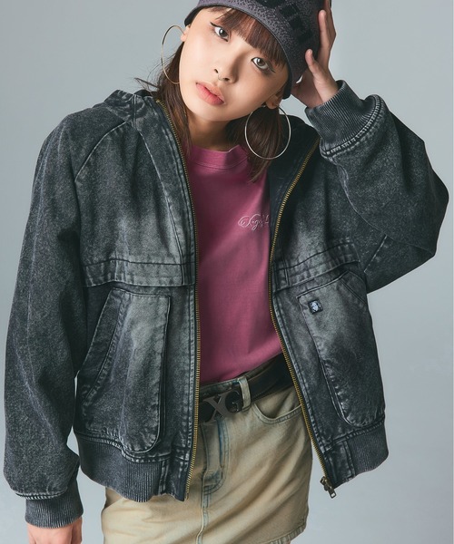 X-girl（エックスガール）の「CURSIVE LOGO DENIM MINI SKIRT（デニムスカート・レディース・ライトインディゴブルー/ピンク・S/M）」の5枚目の写真