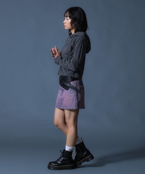 X-girl(エックスガール)の「CURSIVE LOGO DENIM MINI SKIRT(デニムスカート・レディース・ライトインディゴブルー/ピンク・S/M)」の21枚目の写真