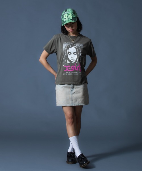 X-girl(エックスガール)の「CURSIVE LOGO DENIM MINI SKIRT(デニムスカート・レディース・ライトインディゴブルー/ピンク・S/M)」の10枚目の写真