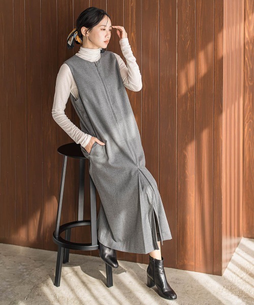 2024SS【センソユニコ イオコムイオ】水彩柄 ワンピース 40 グレー 2024SS【センソユニコ イオコムイオ】水彩柄 ワンピース 40 グレー