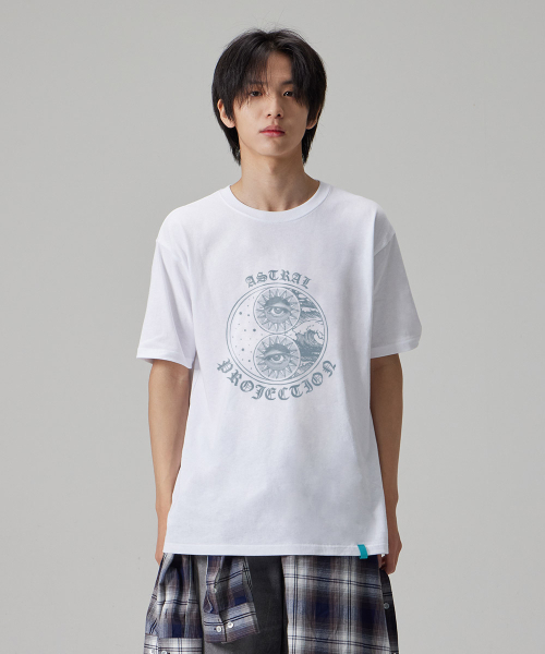 ASTRAL PROJECTION（アストラルプロジェクション）の「[ミスティックアイ]コットンルーズフィット半袖Tシャツ_ホワイト（Tシャツ/カットソー・メンズ・その他・MEDIUM/LARGE/X-LARGE/XX-LARGE）」の2枚目の写真