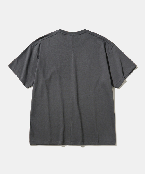 Diamond Layla(ダイアモンドレイラ)の「KKAHO Showtime Short Sleeve T-shirt T94 Charcoal(Tシャツ/カットソー・レディース・その他・SMALL/MEDIUM/LARGE/X-LARGE/XX-LARGE)」の2枚目の写真
