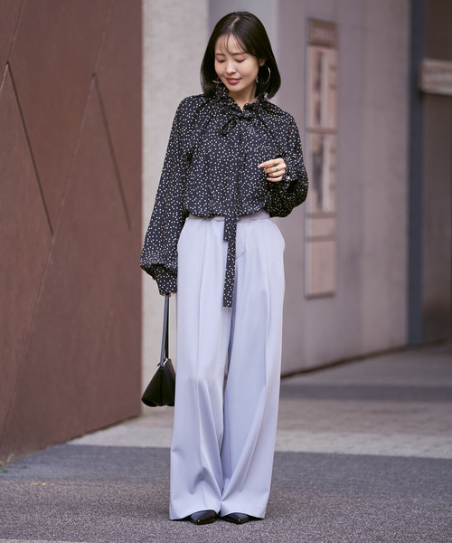 Noble（ノーブル）の「スタンドフリルボウタイブラウス（シャツ/ブラウス・レディース・ブラック/ホワイト・FREE）」の22枚目の写真