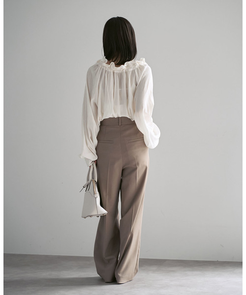 Noble（ノーブル）の「スタンドフリルボウタイブラウス（シャツ/ブラウス・レディース・ブラック/ホワイト・FREE）」の12枚目の写真