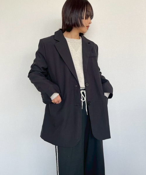 AMAIL（アマイル）の「Balloon Sleeve Sweat（スウェット・レディース・レッド/アイボリー・FREE）」の8枚目の写真