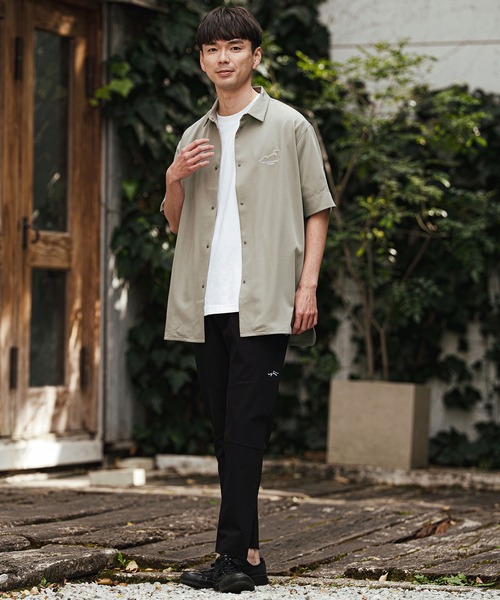 CALL&RESPONSE（コールアンドレスポンス）の「mhs2468- 刺繍半袖シャツ-ソフトツイル(262-1214-08)（シャツ/ブラウス・メンズ・カーキ/ブラック・4/2）」の9枚目の写真