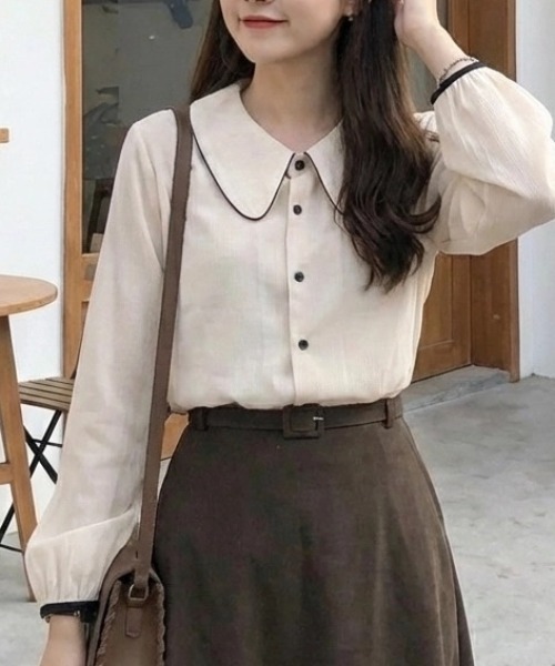 cammie(キャミー)の「パイピングデザインブラウス(シャツ/ブラウス・レディース・ネイビー/アイボリー・M/L)」の3枚目の写真