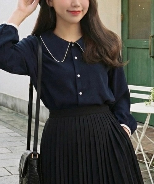 cammie(キャミー)の「パイピングデザインブラウス(シャツ/ブラウス・レディース・ネイビー/アイボリー・M/L)」の11枚目の写真