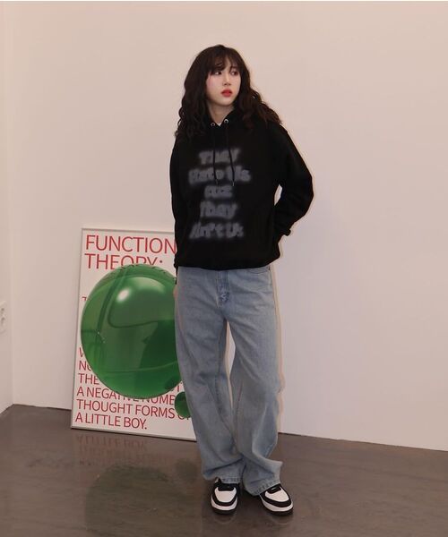 FLATWAVE IN SEOUL（フラットウェーブインソウル）の「Olas Wide Denim Pants Light Indigo（デニムパンツ・メンズ・その他・SMALL/X-LARGE/LARGE/MEDIUM）」の8枚目の写真