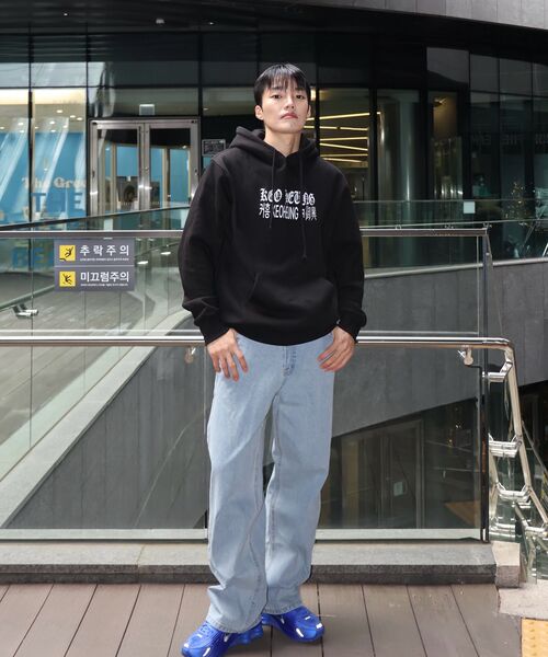 FLATWAVE IN SEOUL（フラットウェーブインソウル）の「Olas Wide Denim Pants Light Indigo（デニムパンツ・メンズ・その他・SMALL/X-LARGE/LARGE/MEDIUM）」の14枚目の写真