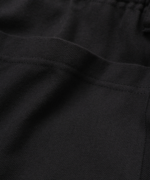 UNFOLLOW（アンフォロー）の「【FOLL / フォル】washed wool cotton knee tuck pants（スラックス・メンズ・グレー・3/2）」の5枚目の写真