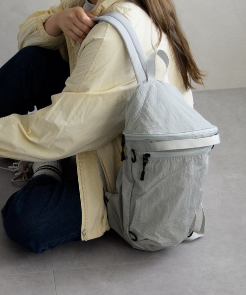 ORiental TRaffic（オリエンタルトラフィック）の「【 軽量 】折りたたみ ナップサック /BA-271 リュック（バックパック/リュック・レディース・ブラック/グレー・ﾌﾘ-）」の2枚目の写真