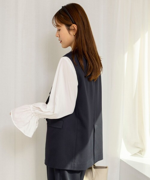 NOLLEY’S（ノーリーズ）の「《セットアップ対応》ウォッシャブルジョーゼットフリル付きマルチWAYジレ（ベスト・レディース・ネイビー/アイボリー・38）」の16枚目の写真