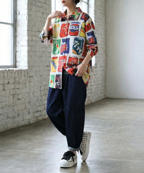 antiqua(アンティカ)の「レトロ缶 柄 シャツ(シャツ/ブラウス・レディース・マルチ・ONESIZE)」の3枚目の写真