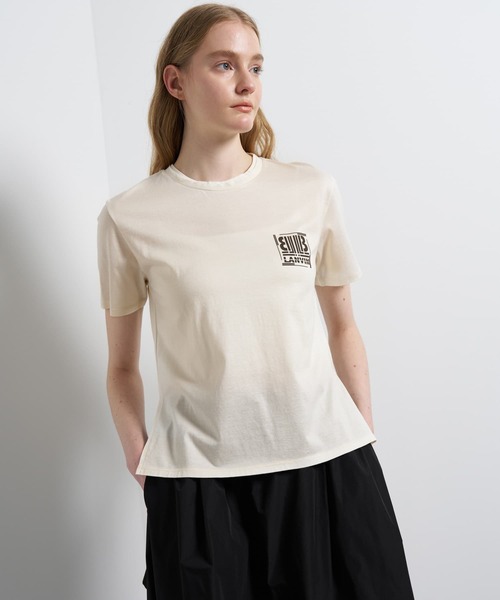 LANVIN en Bleu（ランバンオンブルー）の「ワンポイントスクエアロゴTシャツ（Tシャツ/カットソー・レディース・ブラック/ベージュ/チャコールグレー/ピンク/オフホワイト・38）」の4枚目の写真