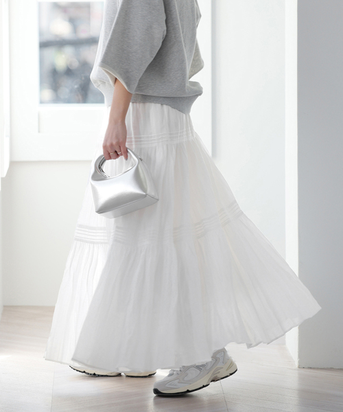 JOURNAL STANDARD relume（ジャーナルスタンダード　レリューム）の「《WEB限定追加》コットンボイルクリンクルティアードスカート（スカート・レディース・ブラック/ホワイト/ブラウン・FREE）」の2枚目の写真