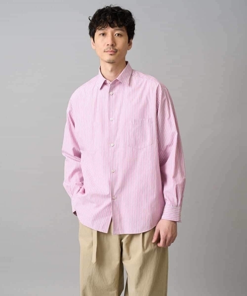 a.v.v（アーヴェヴェ）の「【洗濯機で洗える/毛玉になりにくい】ワイドストレッチストライプシャツ（シャツ/ブラウス・メンズ・ブルー/ピンク・48/46）」の3枚目の写真