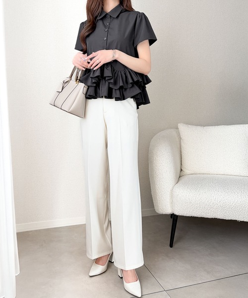 mily bilet（ミウィビレット）の「【mily bilet】360度どこから見ても可愛い！華奢見えが叶う♪無地＆ストライプ襟付き裾ダブルフリルシャツ(半袖)（シャツ/ブラウス・レディース・オフホワイト/ブルー系/ブラック・MEDIUM/SMALL/LARGE/X-LARGE）」の15枚目の写真