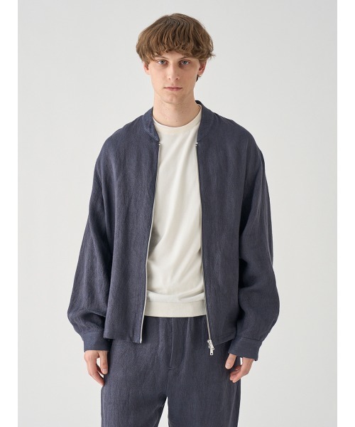 JOHN SMEDLEY(ジョンスメドレー)の「リネンジャガード ショートブルゾン(ブルゾン・メンズ・ネイビー・2)」の1枚目の写真